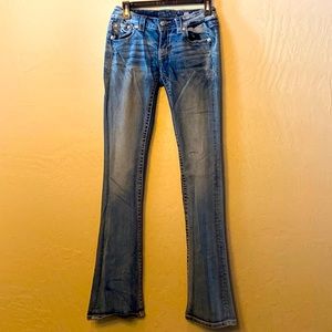 Miss Me Signature Bootcut Jeans size 27. Light acid wash with Fleur De lis